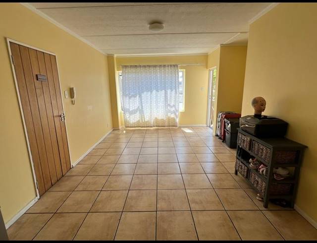 2 BEDROOM APARTMENT FOR SALE IN FERNDALE